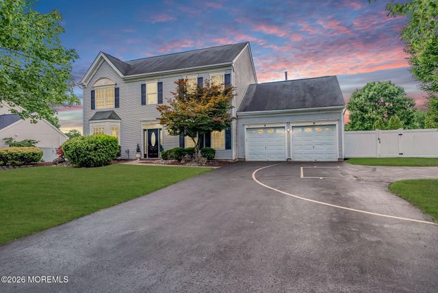 19 Vanderveer Road, Freehold, NJ 07728