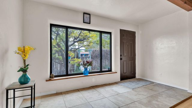 103 Spruce Street, Santa Fe, NM 87501