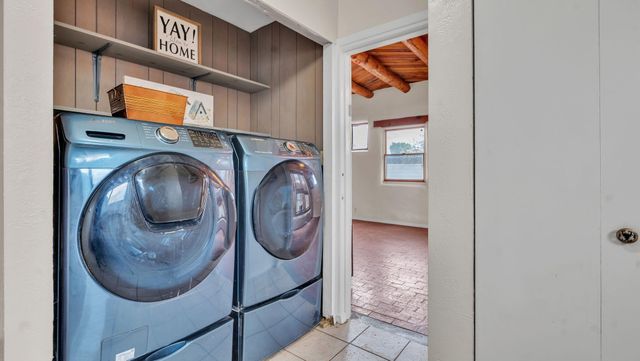 103 Spruce Street, Santa Fe, NM 87501
