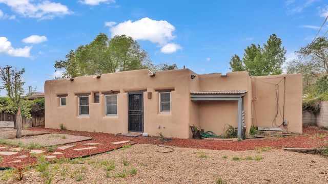 103 Spruce Street, Santa Fe, NM 87501
