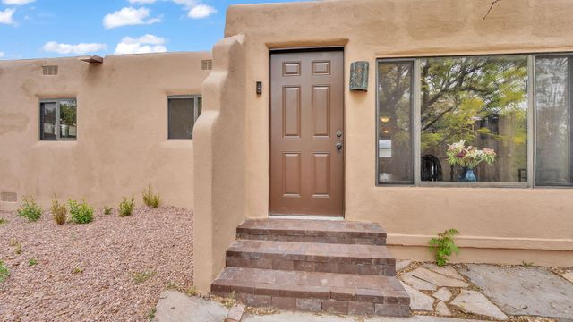 103 Spruce Street, Santa Fe, NM 87501