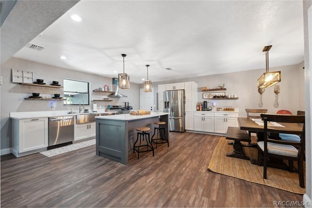 2195 N Slewfoot Path, Crystal River, FL 34429