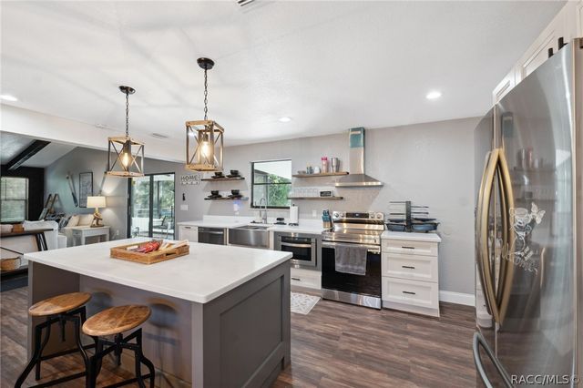 2195 N Slewfoot Path, Crystal River, FL 34429