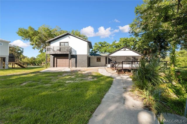2195 N Slewfoot Path, Crystal River, FL 34429