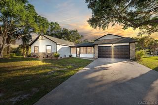 2195 N Slewfoot Path, Crystal River, FL 34429