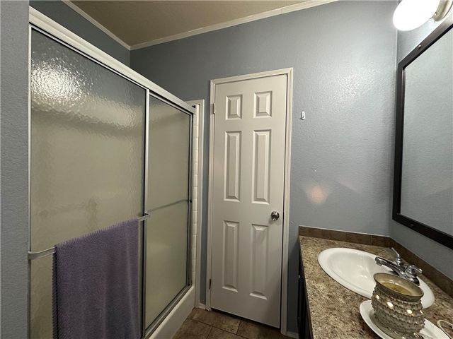 6038 Horizon Dr, Corpus Christi, TX 78408