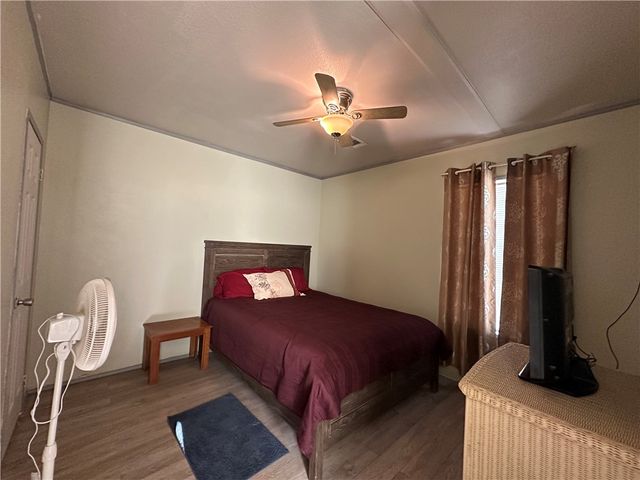 6038 Horizon Dr, Corpus Christi, TX 78408