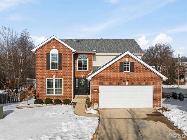 200 Westwind Estates Court, Valley Park, MO 63088