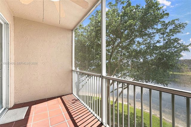 7739 Southampton Terrace 308, Tamarac, FL 33321