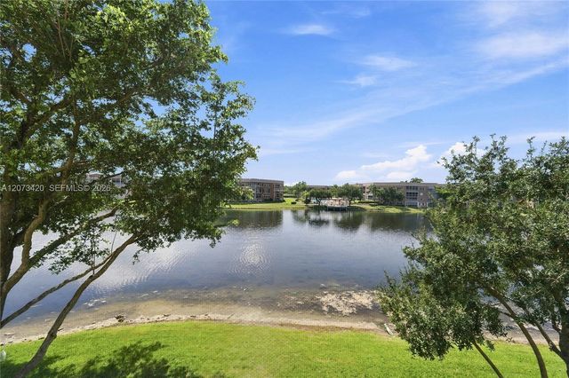 7739 Southampton Terrace 308, Tamarac, FL 33321