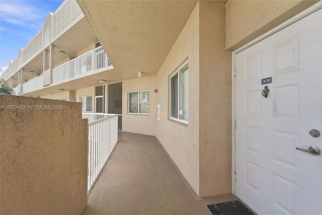 7739 Southampton Terrace 308, Tamarac, FL 33321
