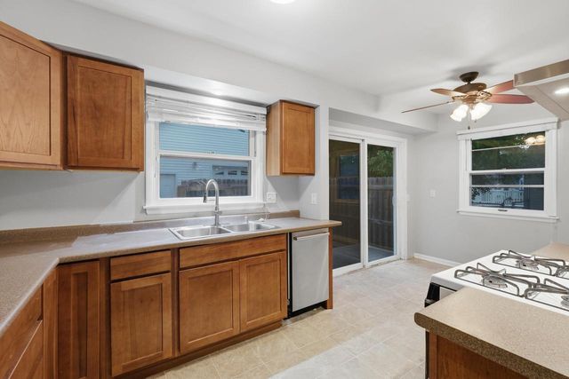 4234 Portland Parkway, Madison, WI 53714