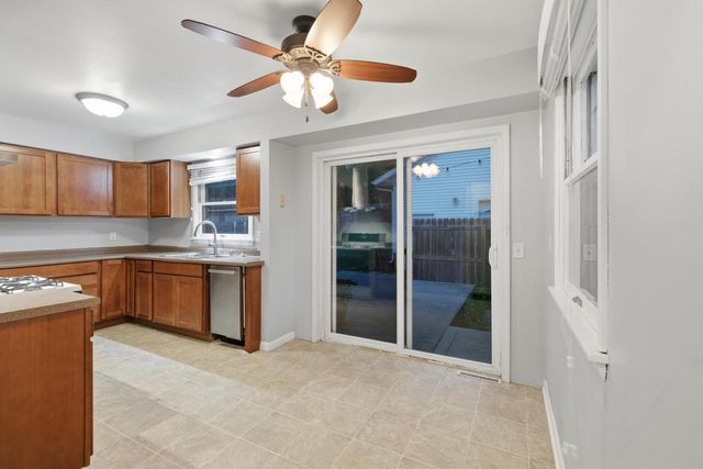 4234 Portland Parkway, Madison, WI 53714