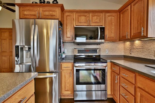 430 21st Street, Prairie Du Sac, WI 53578