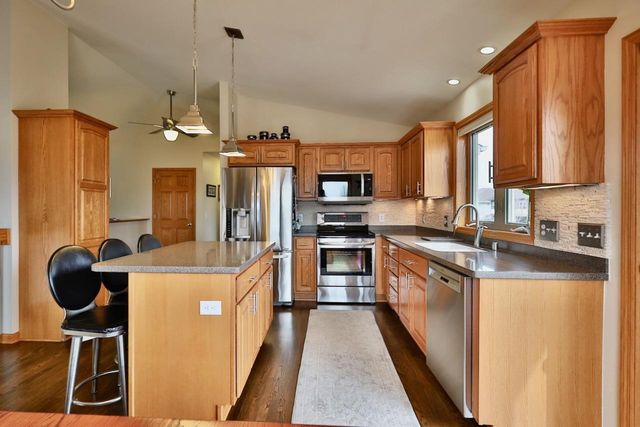 430 21st Street, Prairie Du Sac, WI 53578