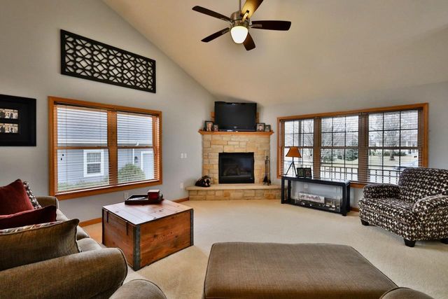 430 21st Street, Prairie Du Sac, WI 53578