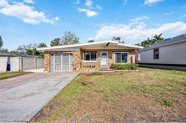 1915 3RD AVENUE E, Bradenton, FL 34208