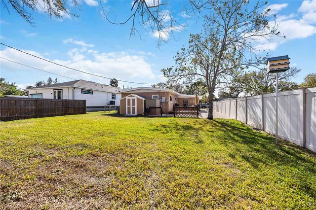 1915 3RD AVENUE E, Bradenton, FL 34208