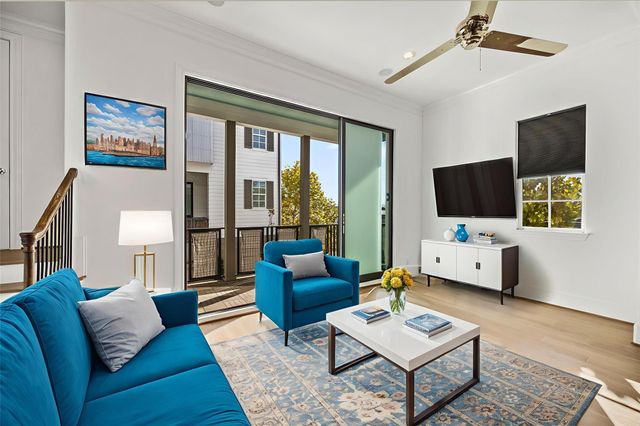 2234 Lou Ellen Lane D, Houston, TX 77018