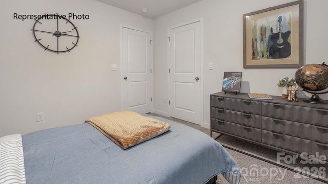 1374 37th Avenue Lane NE, Hickory, NC 28601