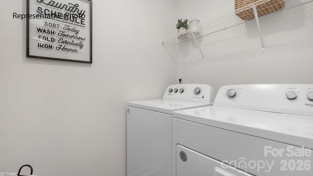 1374 37th Avenue Lane NE, Hickory, NC 28601