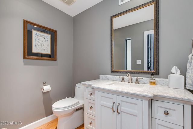 2737 E ARIZONA BILTMORE Circle 2, Phoenix, AZ 85016