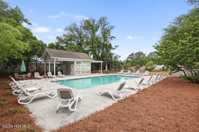 411 Nicks Way Unit B, Southport, NC 28461