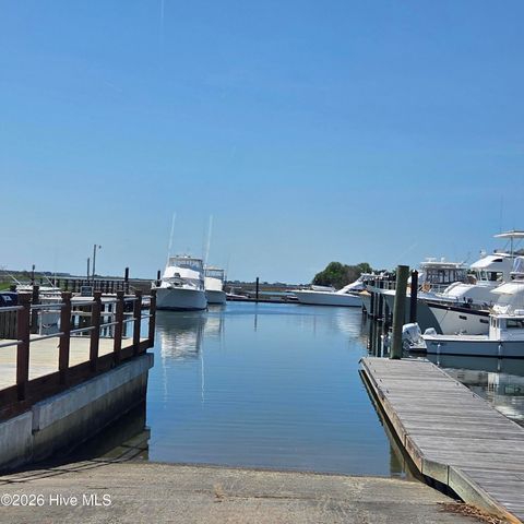 411 Nicks Way Unit B, Southport, NC 28461