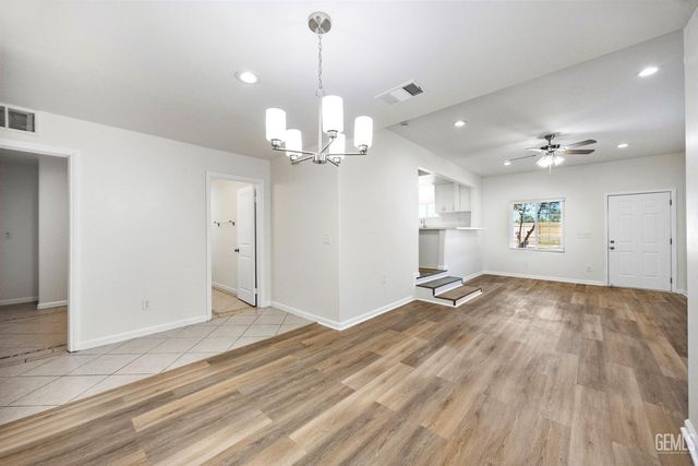 418 Olive Street, Bakersfield, CA 93304