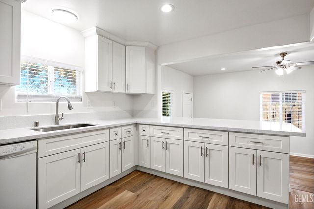 418 Olive Street, Bakersfield, CA 93304