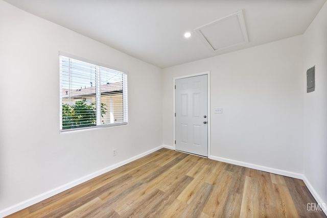 418 Olive Street, Bakersfield, CA 93304