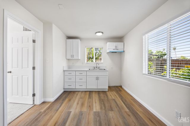 418 Olive Street, Bakersfield, CA 93304