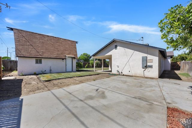418 Olive Street, Bakersfield, CA 93304