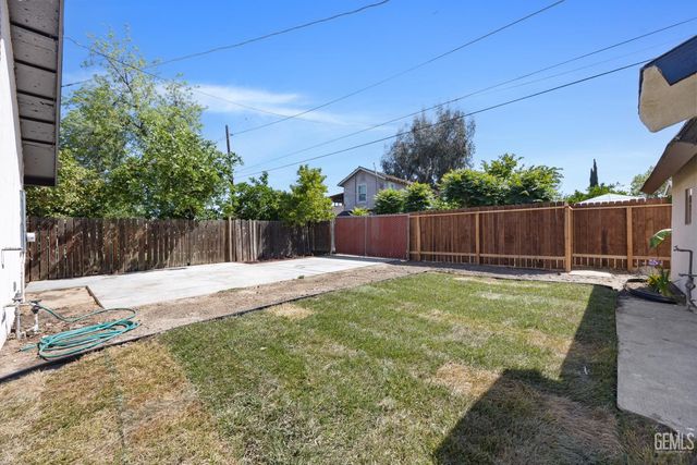 418 Olive Street, Bakersfield, CA 93304