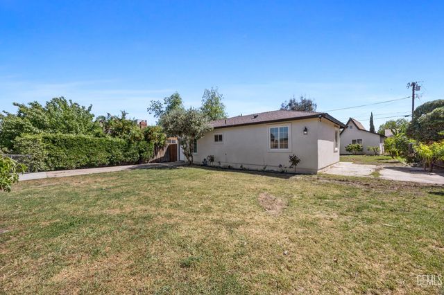 418 Olive Street, Bakersfield, CA 93304