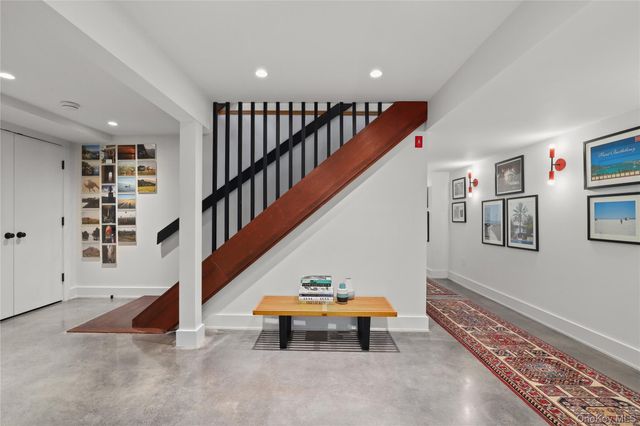 21 Black Spring Road, Pound Ridge, NY 10576