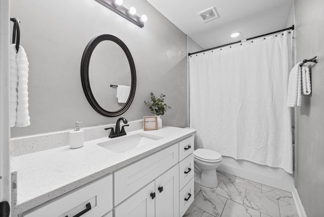 4515 Chester Harris Road, Woodlawn, TN 37191