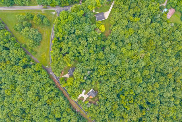4515 Chester Harris Road, Woodlawn, TN 37191