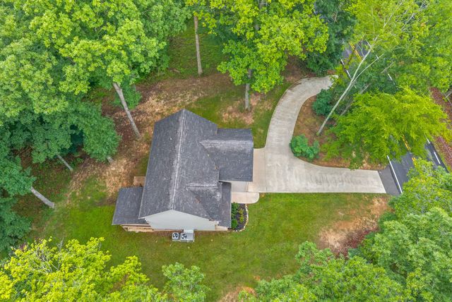4515 Chester Harris Road, Woodlawn, TN 37191