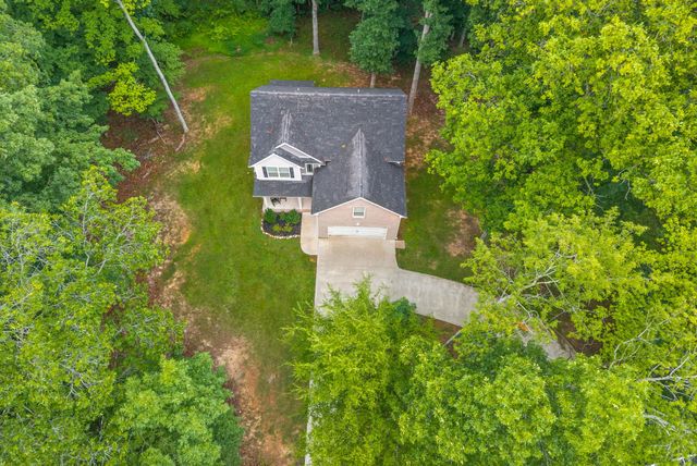 4515 Chester Harris Road, Woodlawn, TN 37191
