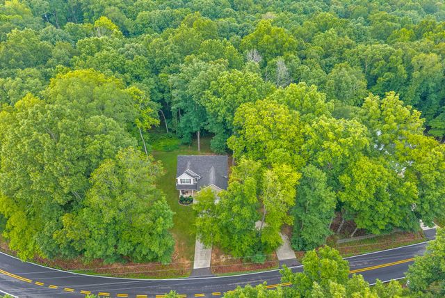 4515 Chester Harris Road, Woodlawn, TN 37191