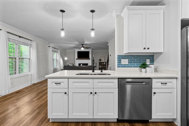 4515 Chester Harris Road, Woodlawn, TN 37191