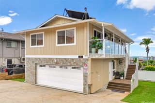 99-250 Aiea Heights Drive, Aiea, HI 96701