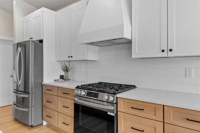 4217 N Locust Rd, Spokane, WA 99206