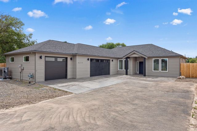 4217 N Locust Rd, Spokane, WA 99206