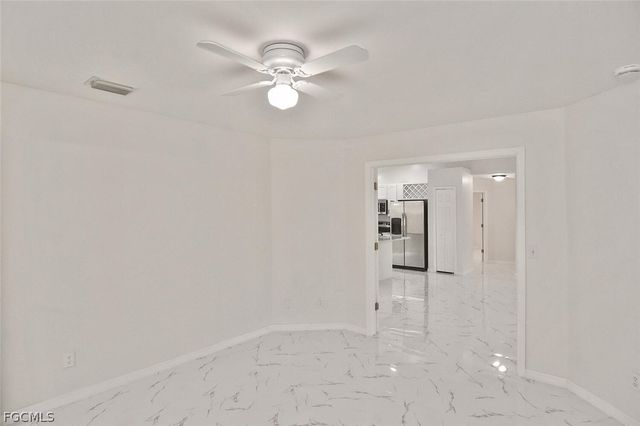 530 Peerless CIR, Lehigh Acres, FL 33974