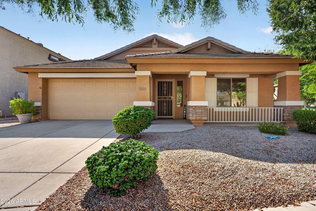 13544 N 176th Lane, Surprise, AZ 85388 — exterior