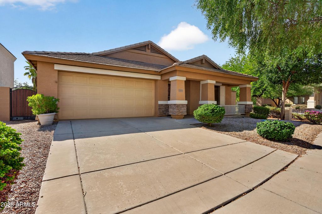 13544 N 176th Lane, Surprise, AZ 85388 — photo 3