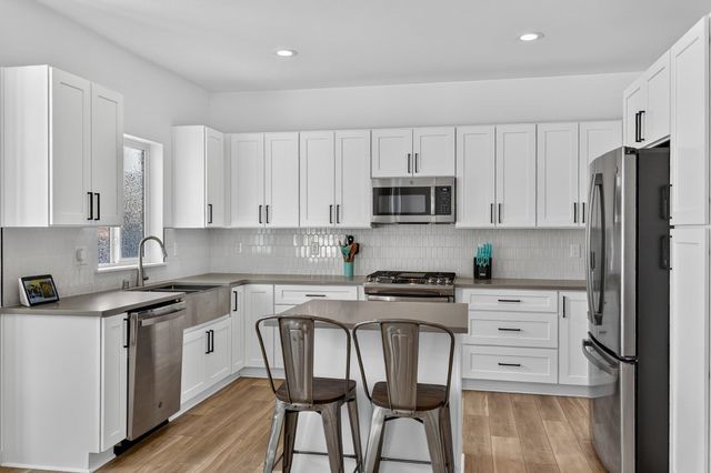 11728 E Alki Ave, Spokane Valley, WA 99206