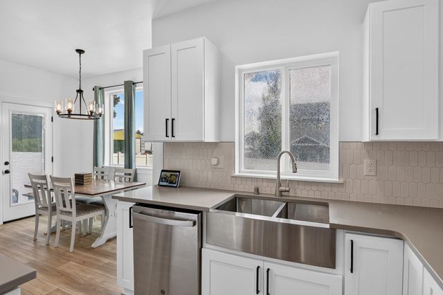 11728 E Alki Ave, Spokane Valley, WA 99206